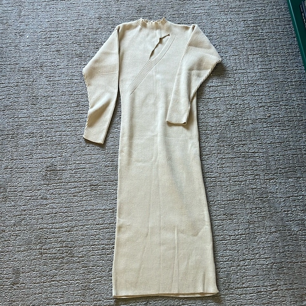 Elegant Cream Midi Dress